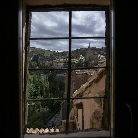 아파트 La Casa Amarilla Calomarde *