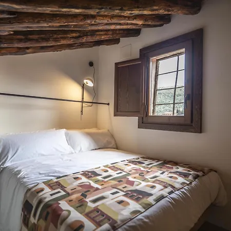 La Casa Amarilla Calomarde